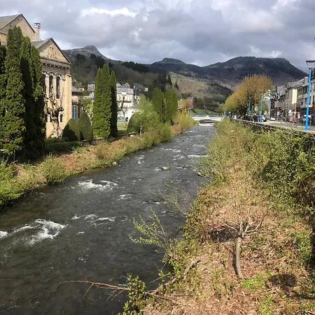 Duplex 4-5 Pers En Plein Centre, Classe 2 Etoiles *